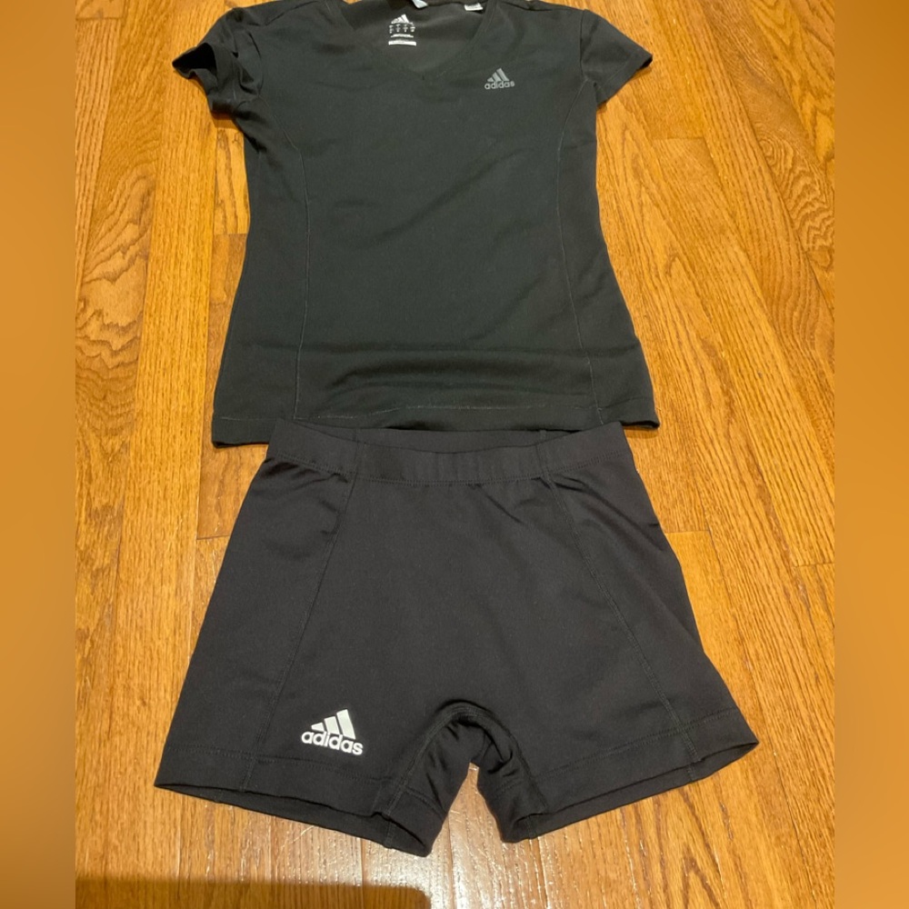 ADIDAS Shorts & SHIRT BUNDLE